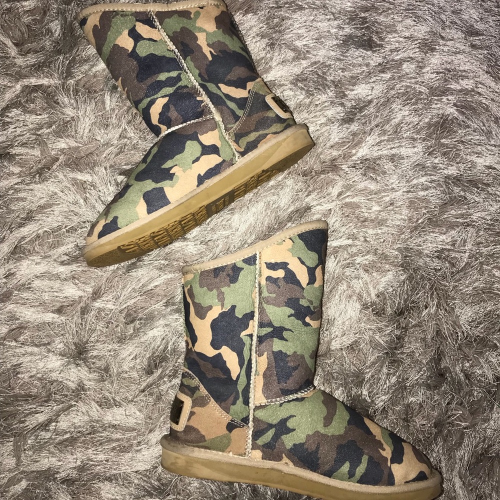 camouflage Australia luxe collective boots